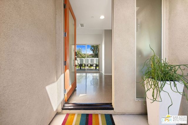 1155 Lucent Court, Palm Springs, CA 92262