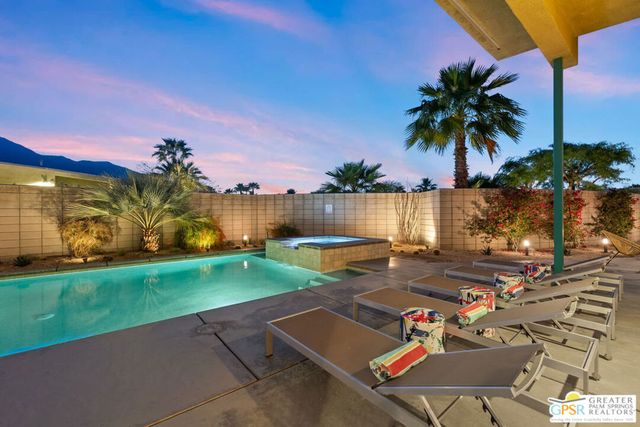 1155 Lucent Court, Palm Springs, CA 92262