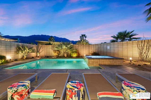 1155 Lucent Court, Palm Springs, CA 92262