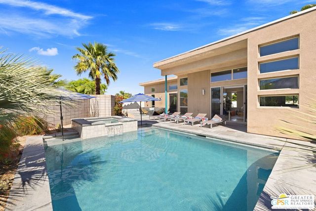 1155 Lucent Court, Palm Springs, CA 92262