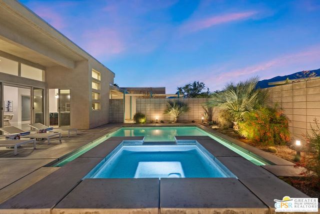 1155 Lucent Court, Palm Springs, CA 92262
