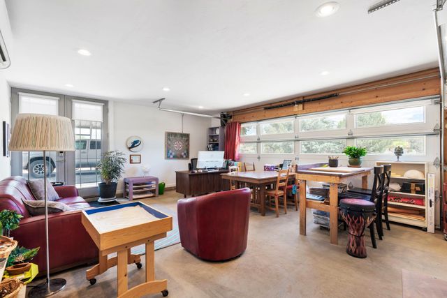 100 Sherlock Court, Corrales, NM 87048