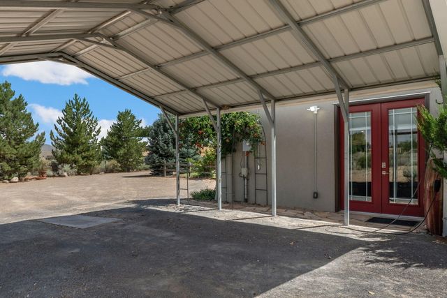 100 Sherlock Court, Corrales, NM 87048