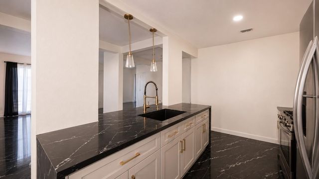 12718 Labelle Lane, Houston, TX 77015