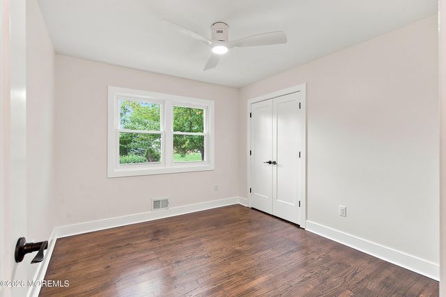 17 Mohawk Drive, Matawan, NJ 07747
