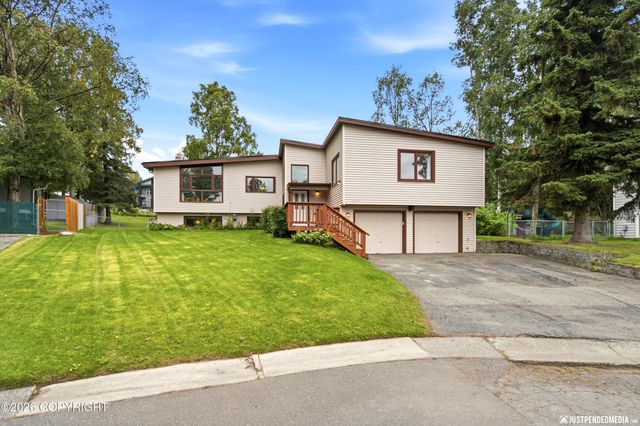 13125 Bay Circle, Anchorage, AK 99515