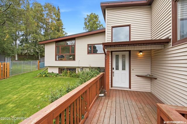 13125 Bay Circle, Anchorage, AK 99515