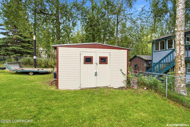 13125 Bay Circle, Anchorage, AK 99515