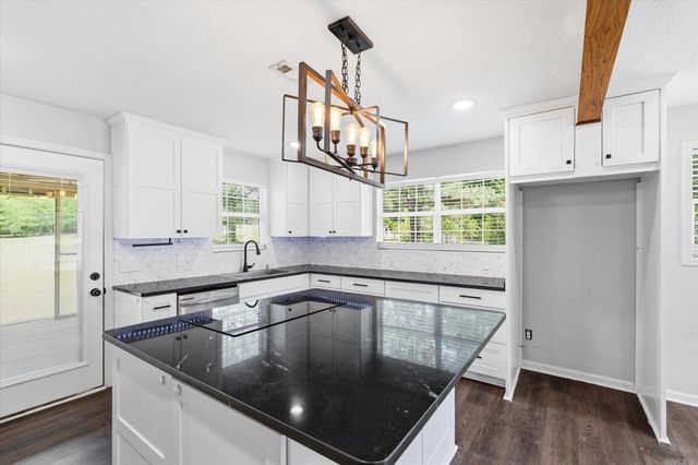 426 County Road 111, Bono, AR 72416