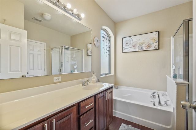 1000 Imperial St, Portland, TX 78374