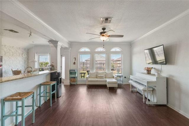 1000 Imperial St, Portland, TX 78374