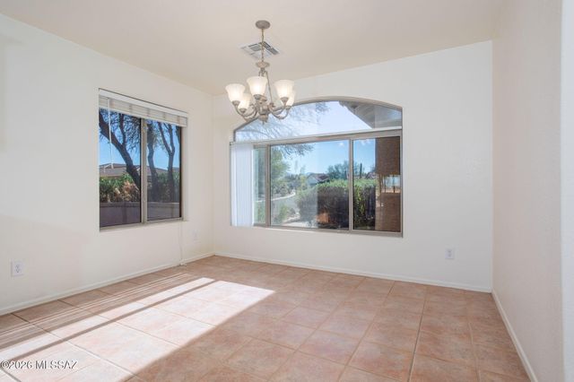 1047 N Cowboy Canyon Drive, Green Valley, AZ 85614