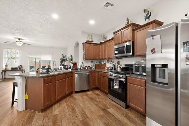 2700 Rio Del Norte, Santa Fe, NM 87507