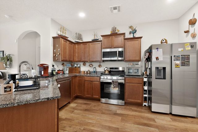 2700 Rio Del Norte, Santa Fe, NM 87507
