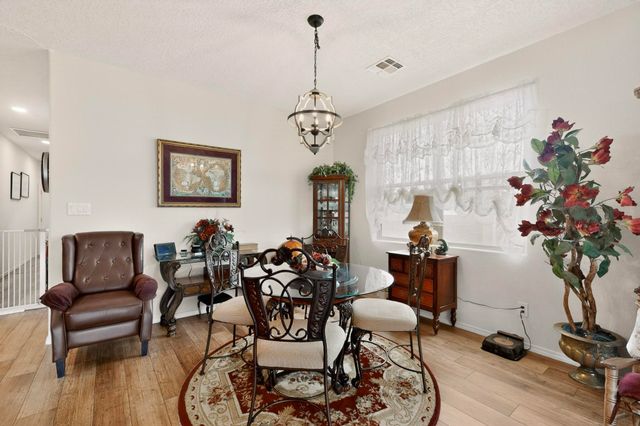 2700 Rio Del Norte, Santa Fe, NM 87507