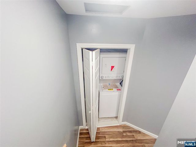 413 S 16th Street, Newark, NJ 07103