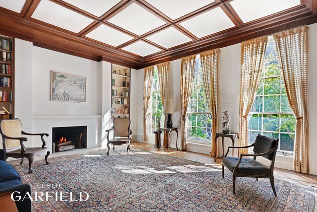 432 E 84TH Street, New York City, NY 10028