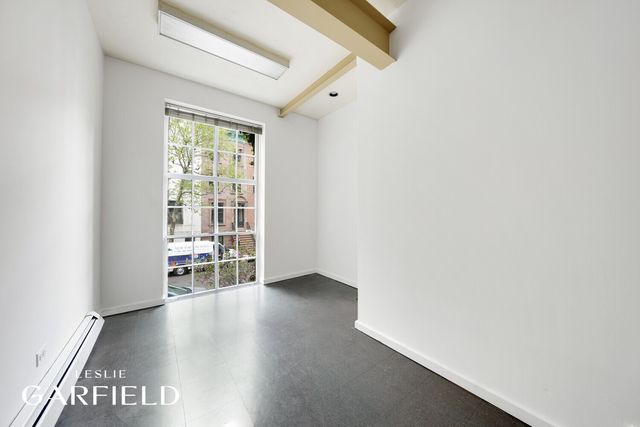432 E 84TH Street, New York City, NY 10028