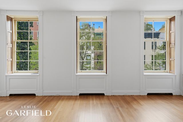 432 E 84TH Street, New York City, NY 10028