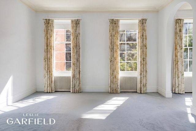 432 E 84TH Street, New York City, NY 10028