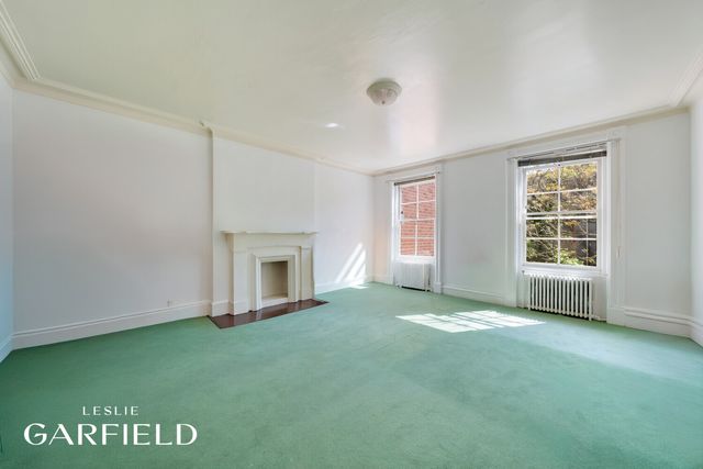 432 E 84TH Street, New York City, NY 10028
