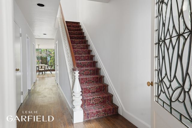 432 E 84TH Street, New York City, NY 10028