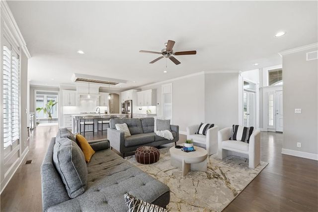 16200 Stearns Street, Overland Park, KS 66221