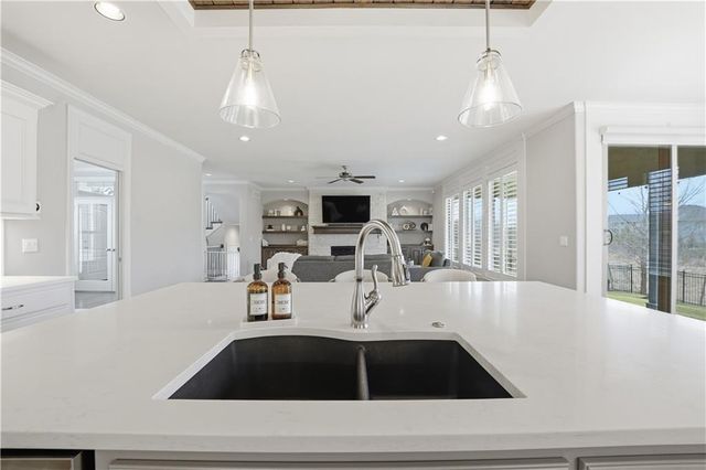 16200 Stearns Street, Overland Park, KS 66221