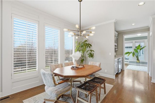 16200 Stearns Street, Overland Park, KS 66221