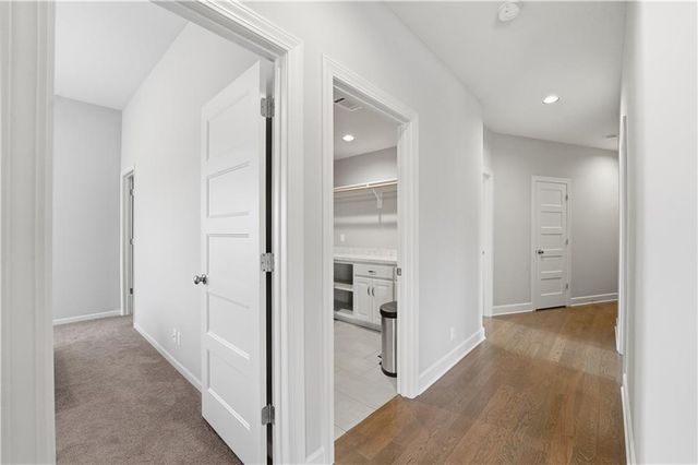 16200 Stearns Street, Overland Park, KS 66221