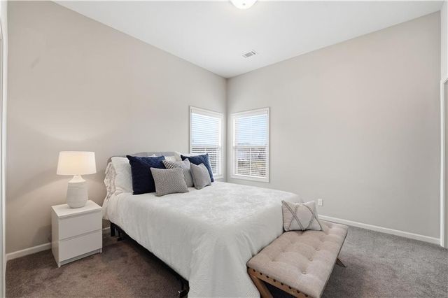 16200 Stearns Street, Overland Park, KS 66221