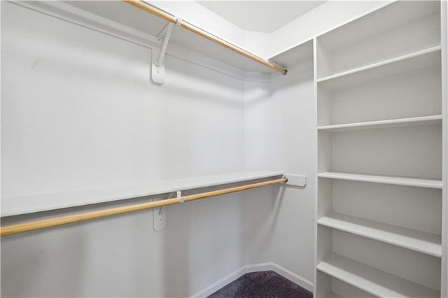 16200 Stearns Street, Overland Park, KS 66221