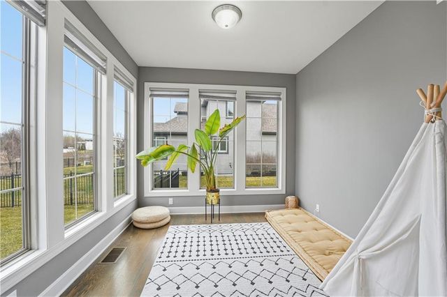 16200 Stearns Street, Overland Park, KS 66221