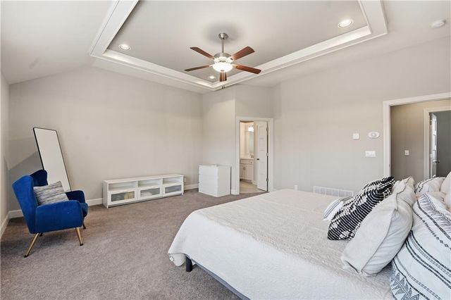 16200 Stearns Street, Overland Park, KS 66221