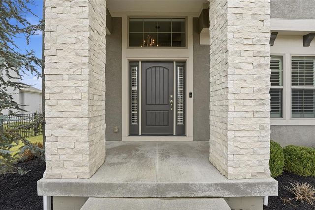 16200 Stearns Street, Overland Park, KS 66221