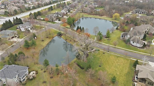 16200 Stearns Street, Overland Park, KS 66221