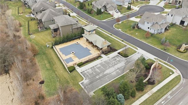 16200 Stearns Street, Overland Park, KS 66221