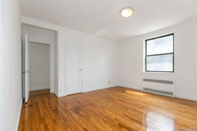 150 S Middle Neck Road 1B, Great Neck, NY 11021