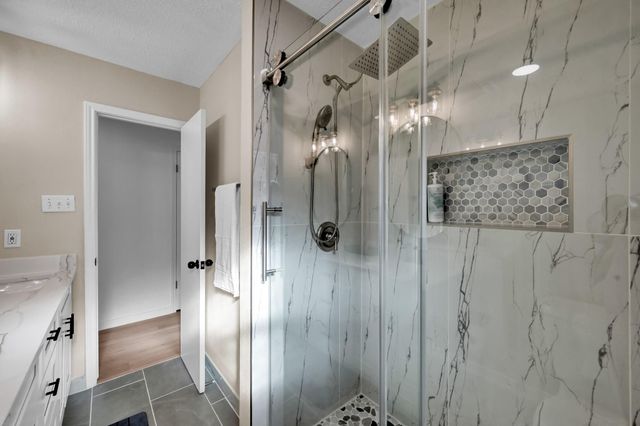 28926 Twisted Oak Drive, Shenandoah, TX 77381
