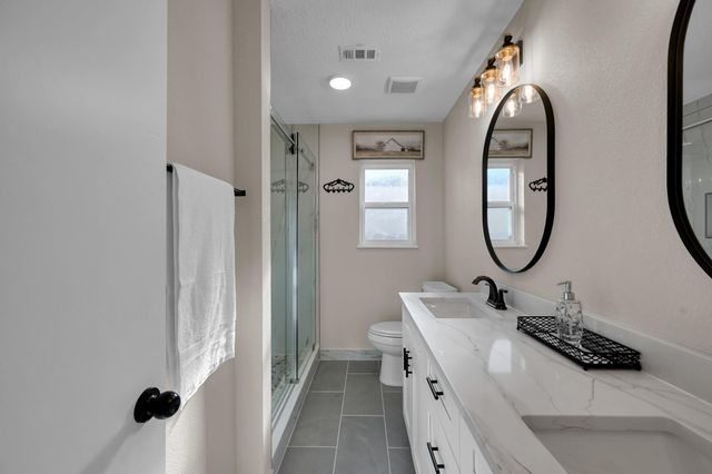 28926 Twisted Oak Drive, Shenandoah, TX 77381