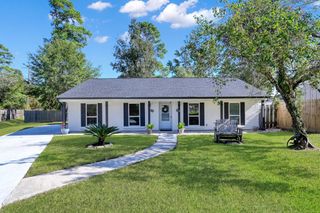 28926 Twisted Oak Drive, Shenandoah, TX 77381