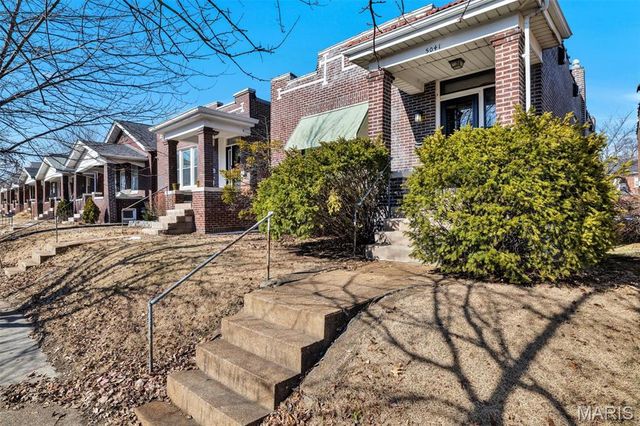 5041 Rosa Avenue, St Louis, MO 63109