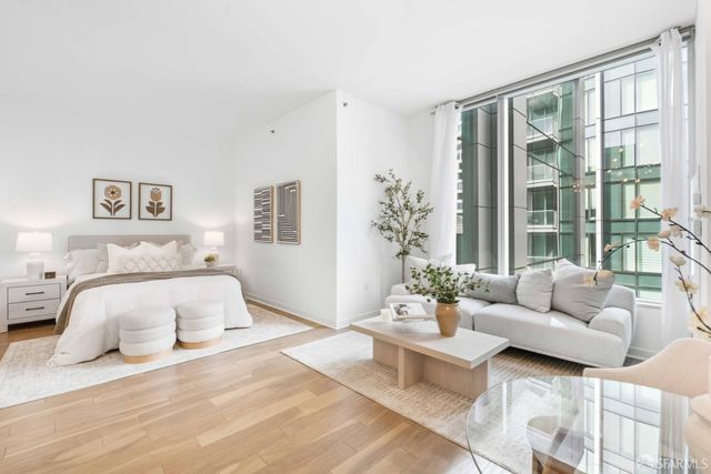 333 Main Street 8E, San Francisco, CA 94105