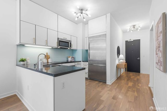 333 Main Street 8E, San Francisco, CA 94105