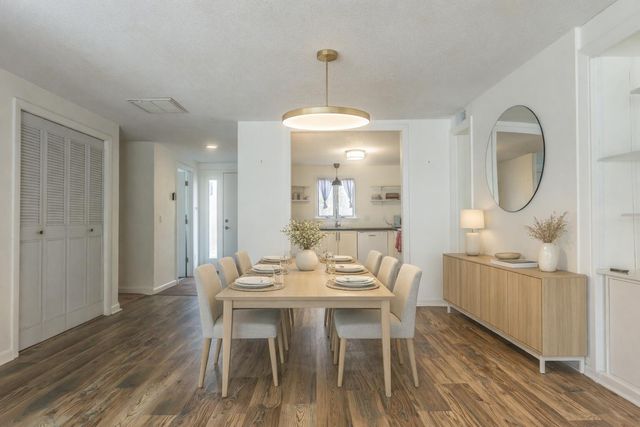 12 Woodrise Road UNIT 12, Falmouth, MA 02540