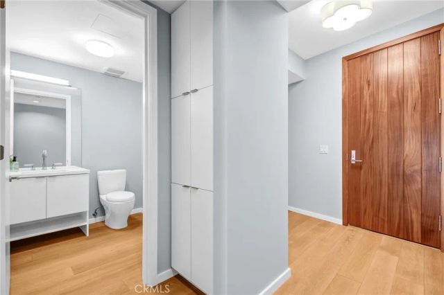 1705 Ocean 210, Santa Monica, CA 90401