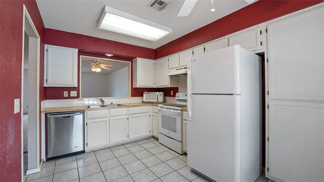 3 Walter Place, Bella Vista, AR 72714