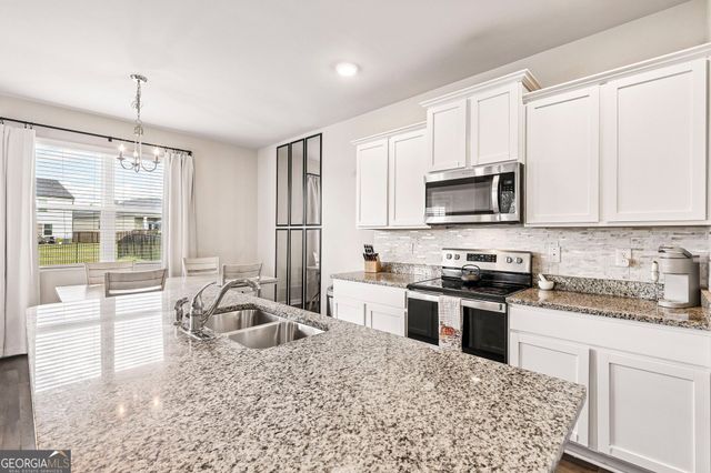 81 Mead Court, Hoschton, GA 30548