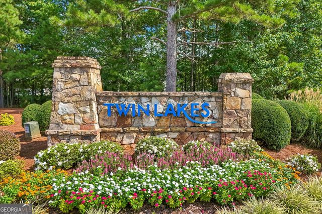 81 Mead Court, Hoschton, GA 30548