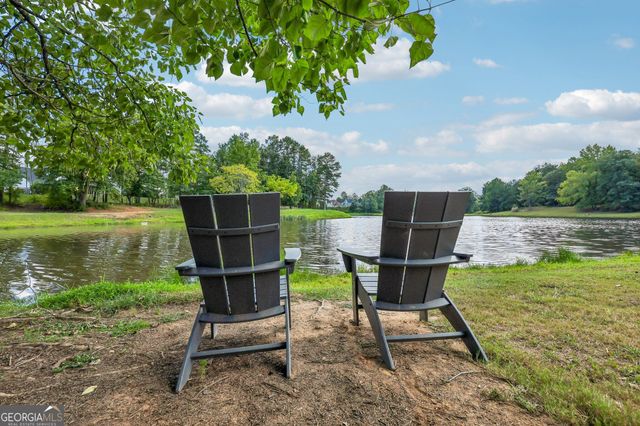 81 Mead Court, Hoschton, GA 30548